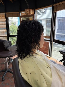 ロッソバイアルター 鎌取(ROSSO by aL-ter) ミニウルフ/デジタルパーマ/チェリーブラウン[鎌取/増田]