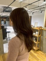 アカラ(acala) ナチュラルロング【20代30代40代/イルミナカラー/髪質改善】