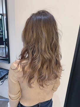 salon de MiLK 札幌大通店【サロン ド ミルク】 ＊ミルクティーグレージュのグラデーション風バレイヤージュ