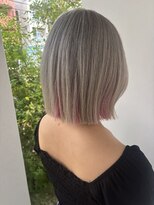 ユウヘアー 本山店(U Hair)&nbsp;ホワイトシルバー＋ペールピンクインナーカラー♪