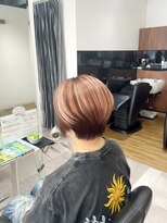 エスプラス 西宮戎店(Splus) 大人女性の束感ショートレイヤー