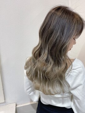 ジゼル(GiseL) 【GiseL】ミルクティーベージュ　ダブルカラー/ブリーチカラー