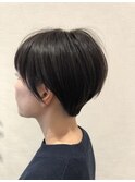 スタイリッシュショートヘア