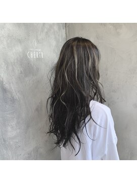 シェリール(CHERiR) ダークグレー×グレージュハイライト☆