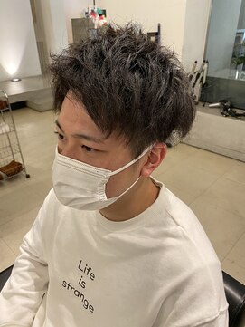 グランアディクト(Gran addict) メンズパーマ人気No. 1！ソフトツイスト