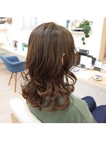 シルビジュー(Cills Bijou)&nbsp;☆大人女性美髪巻き髪ロングレイヤー☆