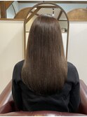 柔らかい艶髪ロング