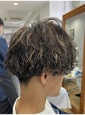 MEN'S HAIR &nbsp;センターパート　ツイストスパイラル　コンマヘア
