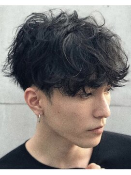 アットラブ バイ ベル(at'LAV by Belle) 数々のメディアで特集を組まれるメンズパーマ。世界が変わります