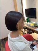 前下がりボブ／インナーカラー