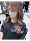 ピンクベージュ ハイトーンカラー
