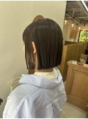 オリーブベージュ　ボブ