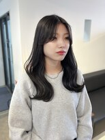 シー.(SHE.)&nbsp;【SHE.】ロング/暗髪/ダークグレージュ/透け感