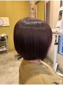 見る人に温かい印象を与える魅力の暖色カラー