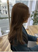 ’小顔ロングヘア×透明感カラー’