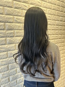 エル(Ailes) ロング巻き髪