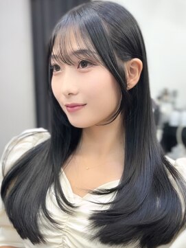 ウィズ 船橋習志野店(Wiz) レイヤースタイル×暗髪で上品に！韓国風シースルーバングヘア