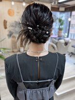 リモア(L I M O A) 結婚式お呼ばれカチモリアレンジ