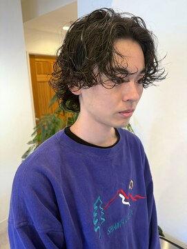 アーバン バイ シーン(URBAN by scene) メンズルーズパーマ