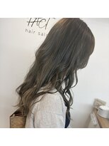 ファクト(FACT SPA) オリーブグレージュ