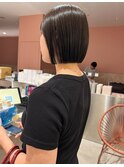 オリーブベージュ/切りっぱなしボブ