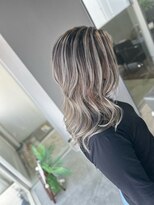 VIM hair 西原店【ヴィム ヘアー】【10月中旬 OPEN（予定）】&nbsp;トレンドスタイル♪抜け感×透明感ブリーチカラー◎