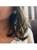 【DOVEY】マットグレージュカラーのロブヘア