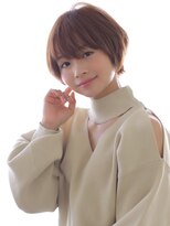 【小顔カット】ショートヘア×ミルクティーベージュ