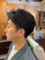 ウィード(WEED)&nbsp;ツーブロナチュラルパーマ☆刈り上げ、マッシュ、女子ウケヘア