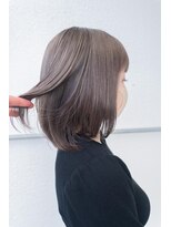 デビュー ヘアーメイク&nbsp;ミディアム　グレージュカラー