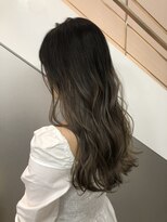 ナンバー ブラオ 名古屋栄(N° blao)&nbsp;ナチュラルグラデーション　アッシュオリーブ　エギョモリ