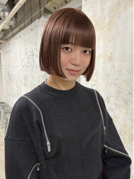 ロジ(loji) ピンクブラウン×顎ラインボブ