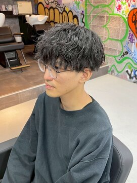 カーニー 北千住(kearny) メンズカットパーマ/ニュアンスパーマ/フェザーパーマ[北千住]
