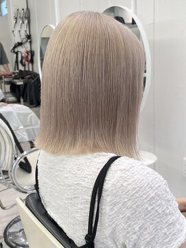 ミーム 原宿 表参道(meme) !ダブルカラーハイトーンカラーケアブリーチインナーカラー#原宿