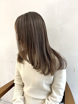 マスカリ(muscali) 暗めカラー#デザインカラー#フェイスフレーミングハイライトc43