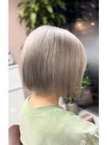 スエラ(suera)&nbsp;ホワイトベージュ♪