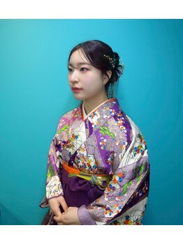 リエラ 新宿(RIERA)の写真/専門店の技術で、着崩れないのは当たり前♪卒業式などの特別な日を彩る♪[新宿駅/ヘアセット/ヘアメイク]