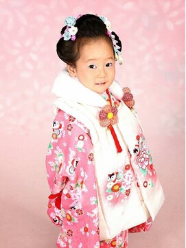 ダイヤモンドチェリーヘアアンドメイク 日本髪