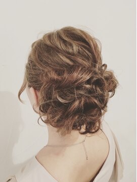 ネオリーブアオバ 高田馬場店(Neolive aoba) 【neolive aoba】お呼ばれヘアアレンジ☆　二次会にも◎高田馬場