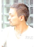 ボウズ　シルバーカラー　スタイリスト　MATSUDA