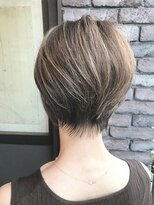 コニ(Coni) ♪Coni♪ナチュラルハイライト×前下がり大人ショート