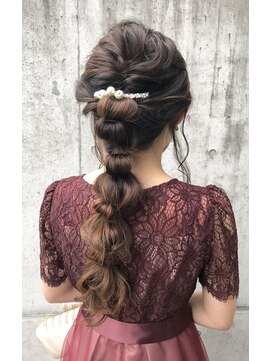 フルール たまプラーザ(Fleur) 編み下ろしアレンジ☆澤本大樹