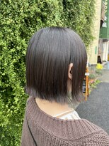 ヘアークリニックサロンおり紙 切りっぱなしボブ