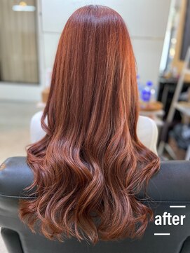 アキコ(AKIko) 艶感UPでブリーチなしの赤系カラー20代/30代