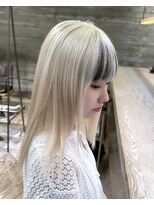 ヲタク(wotaku.)&nbsp;ホワイトカラー前髪インナーカラーポイントカラーデザインカラー