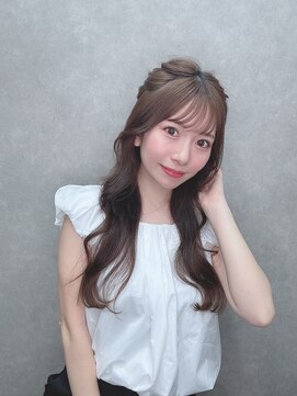 アンプル 天神店 ロングヘア　ベージュブラウン　ブラウンカラー　ツヤ髪