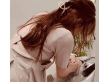 ラナンキュラス(Ranun culus)の雰囲気（重炭酸スパは頭皮汚れだけでなく毛髪の残留アルカリ除去します）