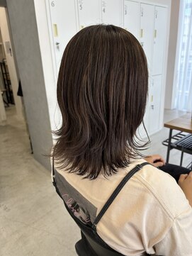 テラス トヨタ(Telasu Toyota) バレイヤージュのグレージュカラー