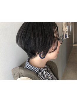 丁寧なカウンセリングとカット技術で再現性の高い女性らしいヘアスタイルに♪髪のお悩み、ご相談下さいね◇