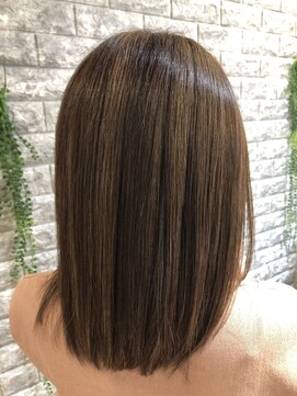 ルッソ チアロ(Lusso chiaro) ハイライト/グレーベージュ/30代40代50代